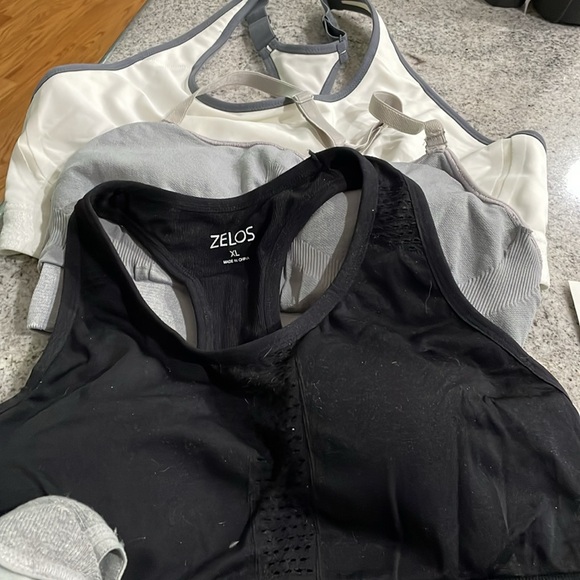 Yoga/Pilates clothing - Picture 2 of 9